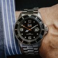 Reloj negro/acero tamaño mediano Colección Primavera-Verano Ice-Watch