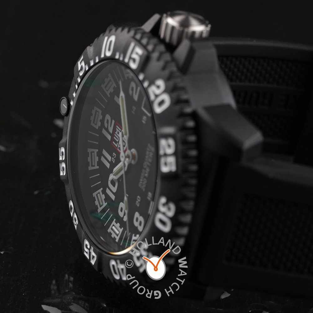 Luminox navy seal top colormark 3051